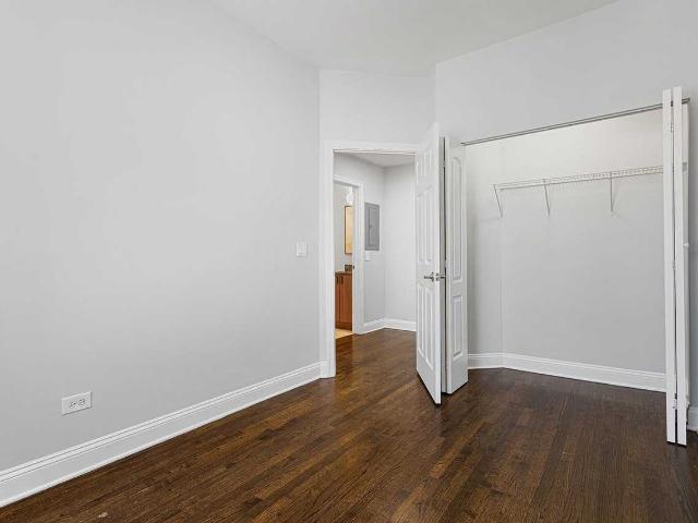 Apartment for rent in Chicago Park, Illinois