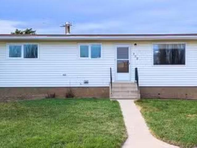House for sale in Claresholm, Alberta