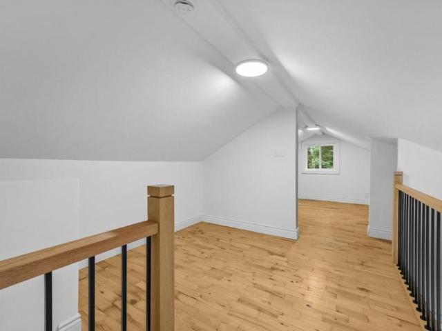 House for rent in Sainte-Marguerite-du-Lac-Masson, Laurentides
