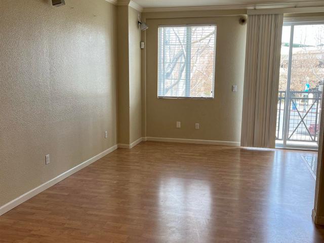Townhouse for sale in Hayward