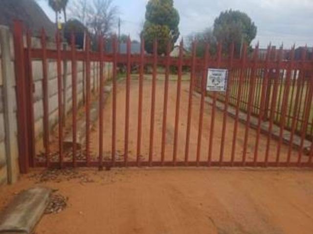 Land for sale in Dr Kenneth Kaunda, North West