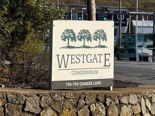 Condo for sale in Warwick, Rhode Island