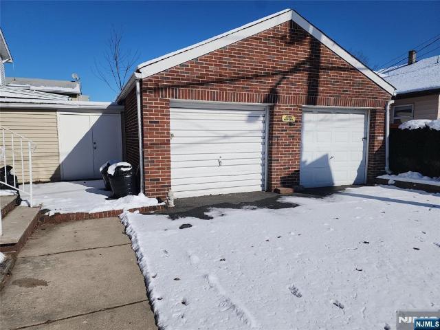 Property for sale in Lyndhurst, New Jersey