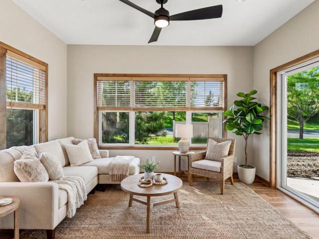 Townhouse for sale in Waconia, Minnesota