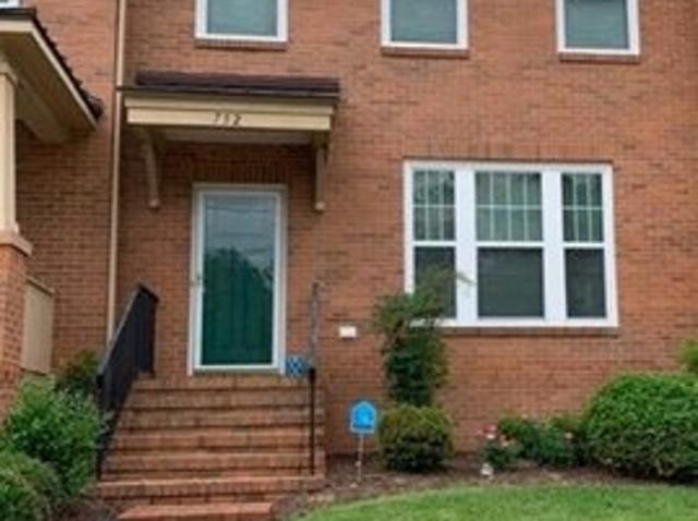 Townhouse for sale in Virginia