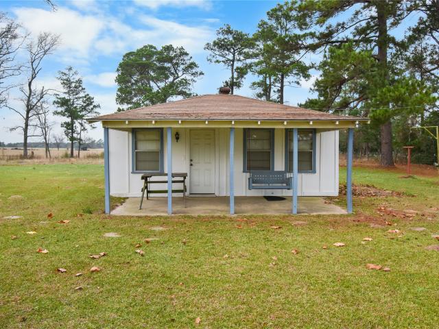 House for sale in Grapeland, Texas