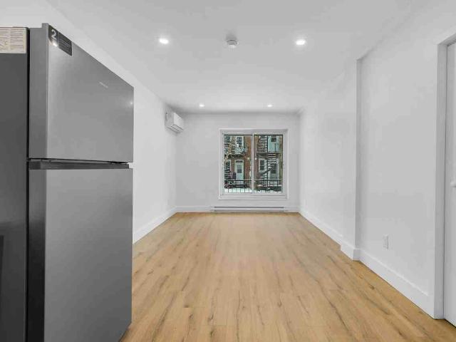 Apartment for rent in St. Leonard's, Quebec