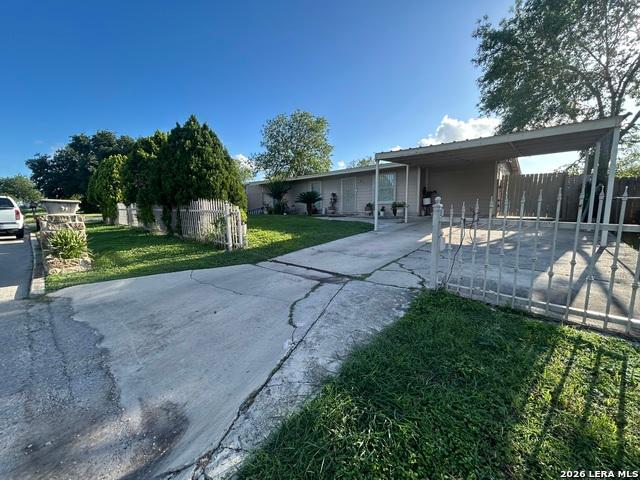 House for sale in Leesville, Texas