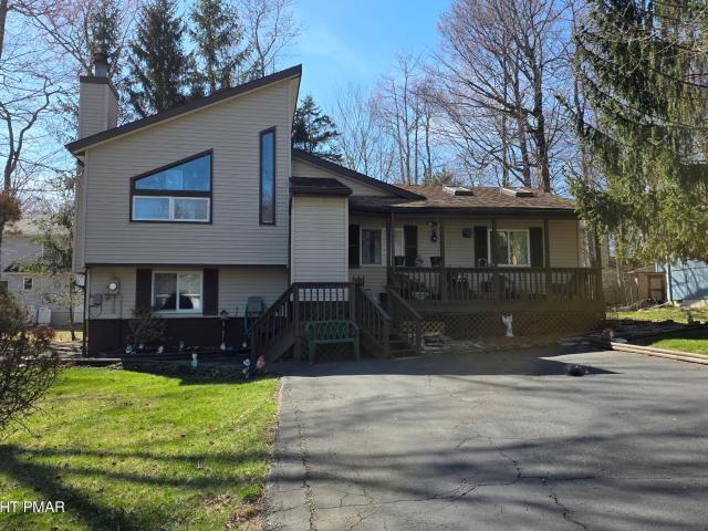 House for sale in A Pocono Country Place, Coolbaugh Township