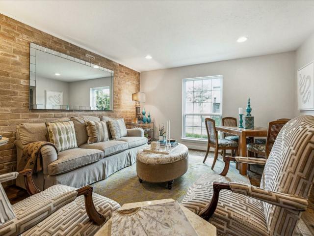 Townhouse for sale in Houston