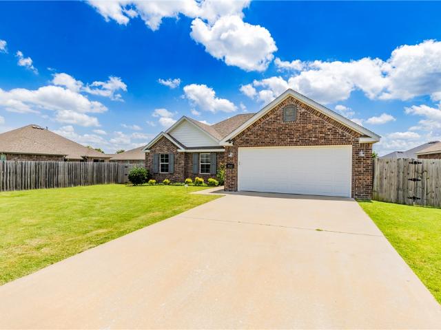 House for sale in Ark