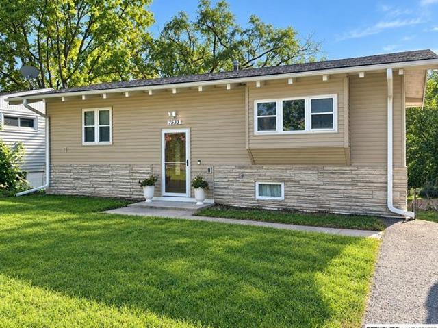 House for sale in Omaha, Douglas County