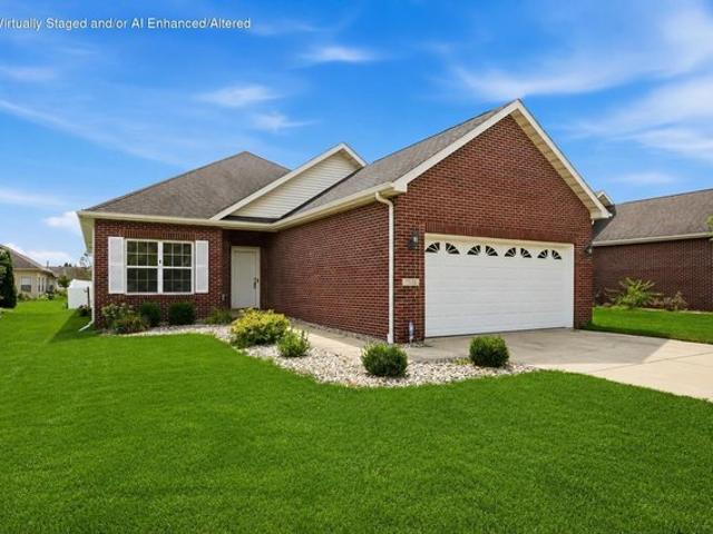 House for sale in Crown Point, Indiana