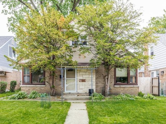 House for sale in Skokie, Illinois