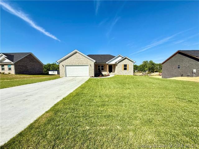 House for sale in Henryville, Indiana
