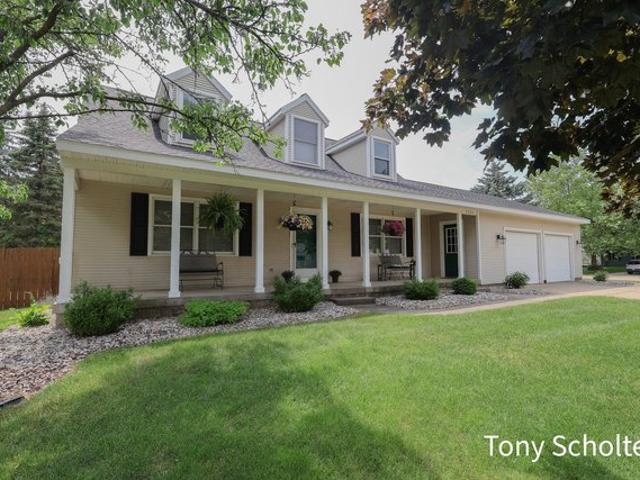 House for sale in Hudsonville, Michigan