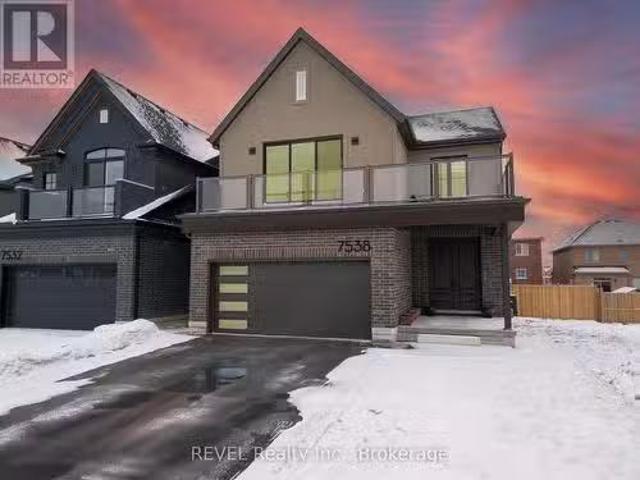 House for sale in Niagara, Ontario