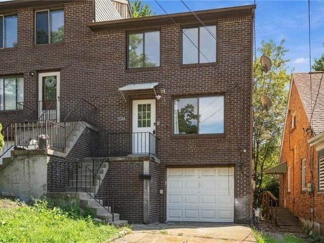 Townhouse for sale in Pittsburg, Pennsylvania