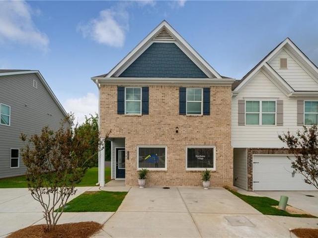 Townhouse for sale in Lithonia, Georgia