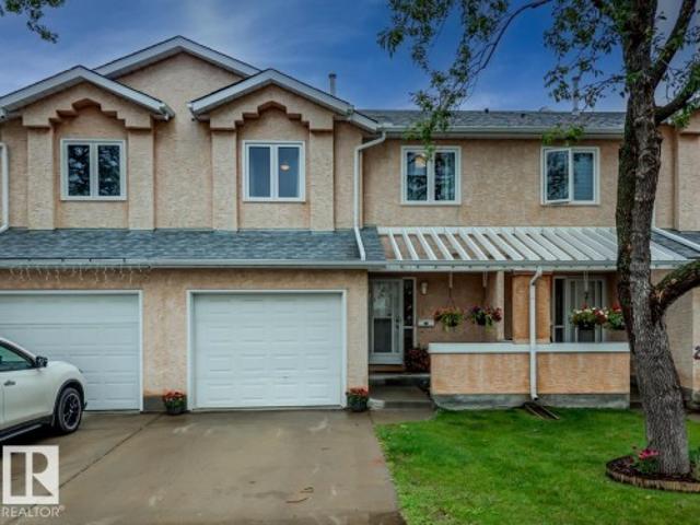 Townhouse for sale in Wedgewood, Alberta