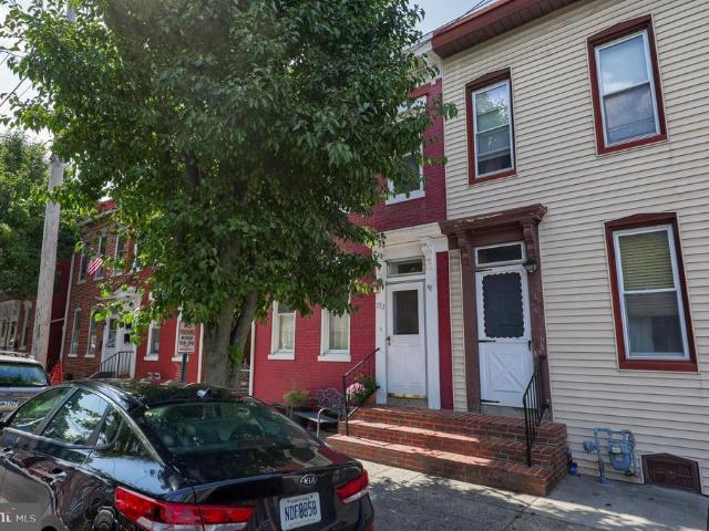 Townhouse for sale in Columbia, Pennsylvania