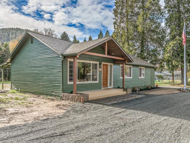 House for sale in Oregonia