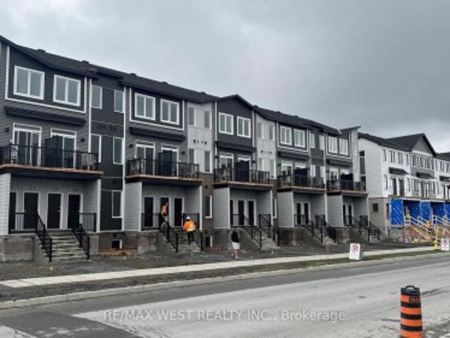 Townhouse for rent in Mulhurst Bay, Ontario