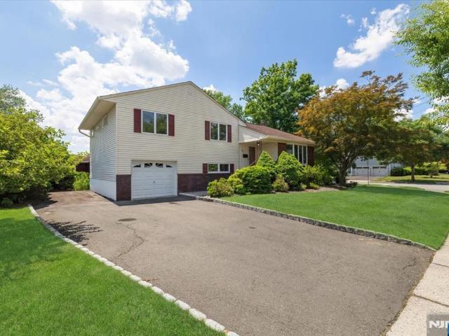 House for sale in Oradell, New Jersey