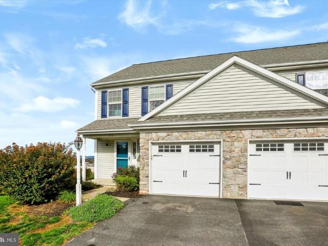 Townhouse for sale in Lawnton, Swatara Township