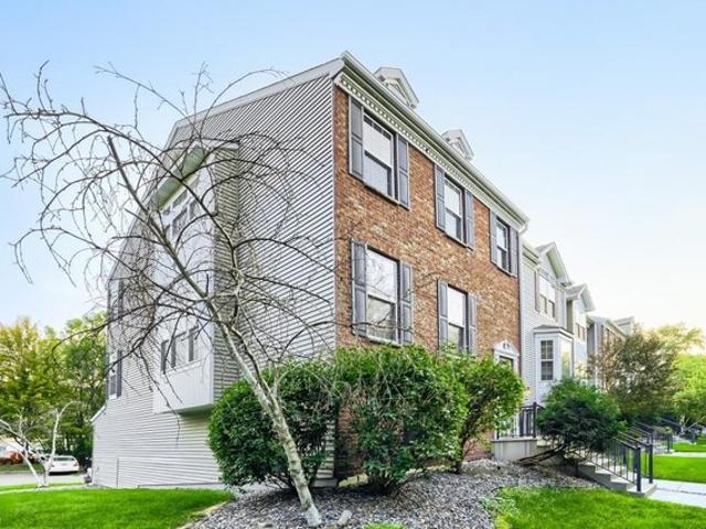 Townhouse for sale in Hennepin, Minnesota