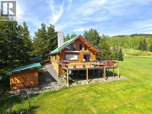 House for sale in Caribou Hide, British Columbia