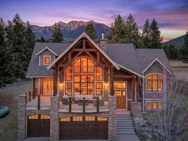 House for sale in Radium Hot Springs, British Columbia