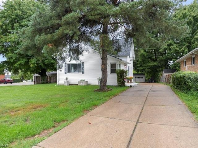 House for sale in Parma, Cuyahoga County