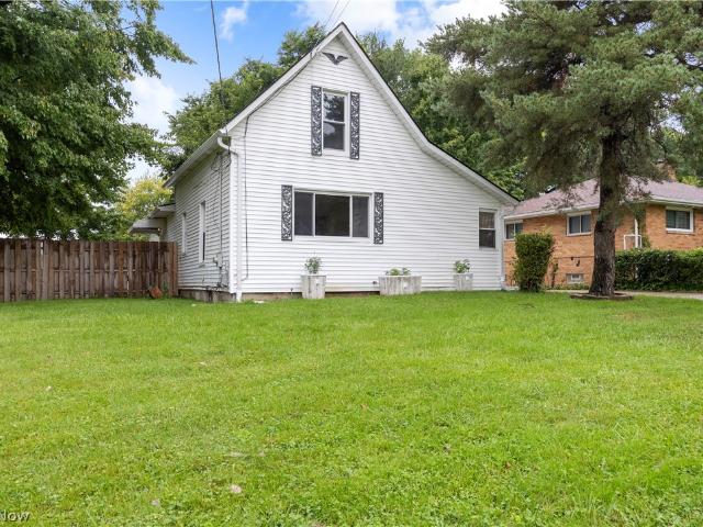 House for sale in Parma, Cuyahoga County