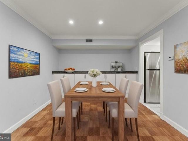 Condo for sale in Bethesda, Maryland