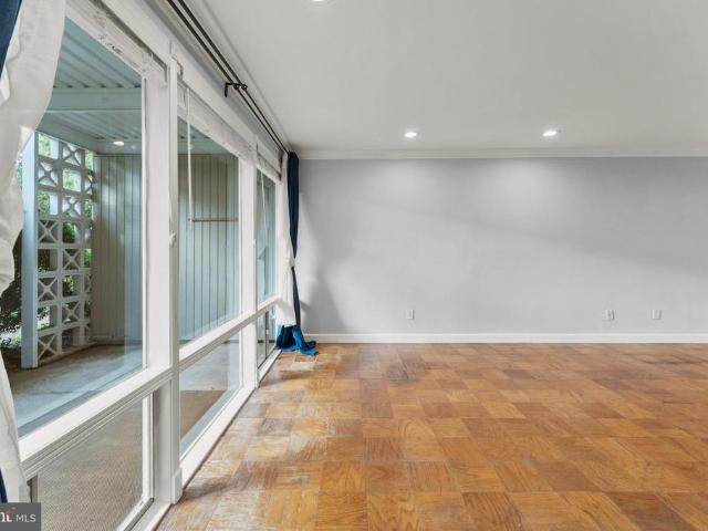 Condo for sale in Bethesda, Maryland