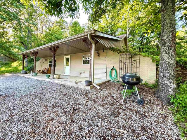 House for sale in Perry, Illinois