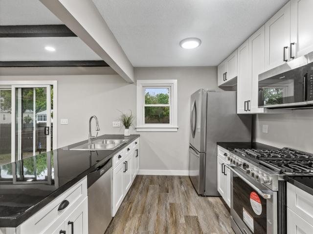 House for sale in Richfield
