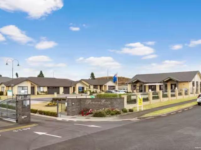 House for sale in Awhitu