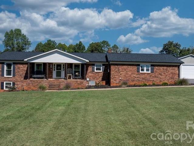 House for sale in Catawba, Catawba County