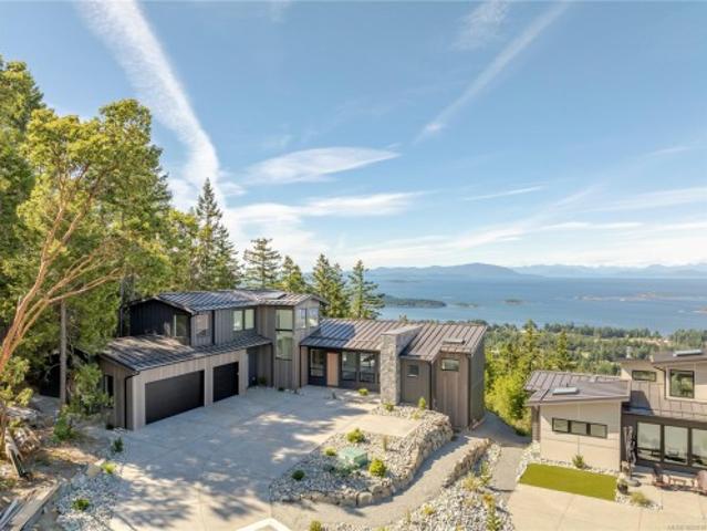 House for sale in Lantzville