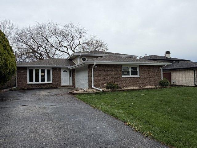 House for sale in Justice, Illinois
