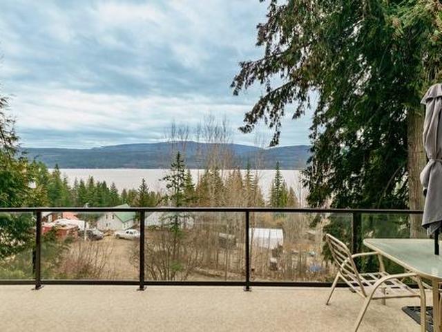 House for sale in Anglemont, British Columbia