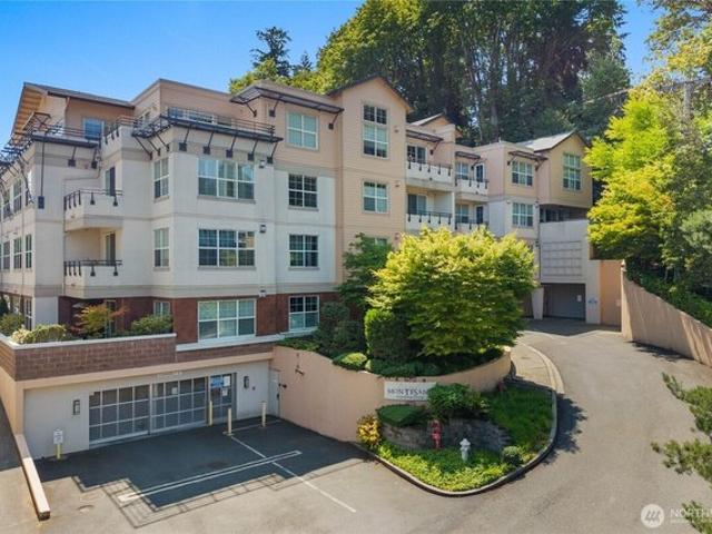 Condo for sale in Mercer Island, Washington