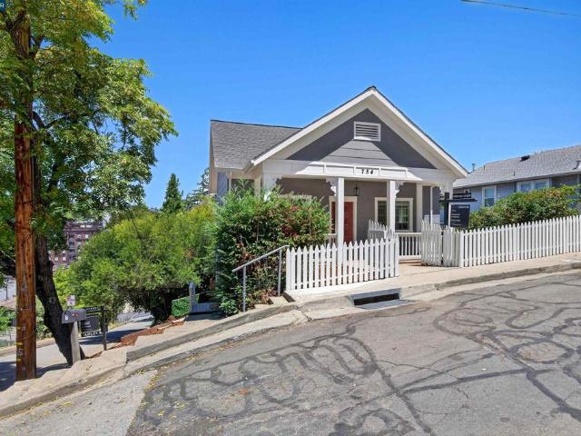 House for sale in Crockett, California