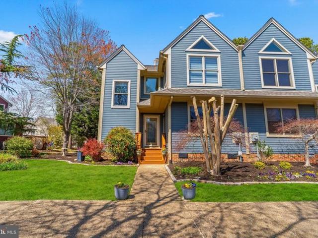 Condo for sale in Solomons, Maryland