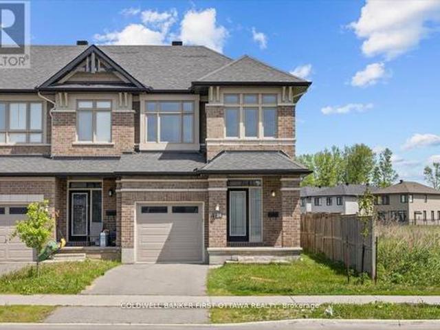 House for sale in Summerhill Village, Ottawa
