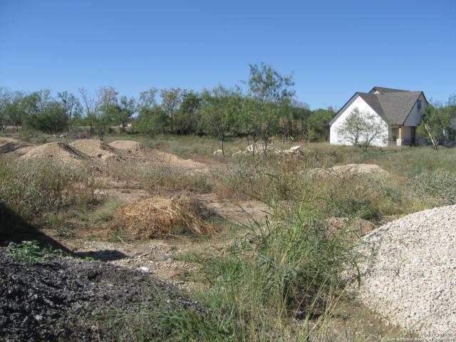 Land for sale in Lytle, Texas