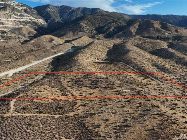Land for sale in Lucerne Valley, California