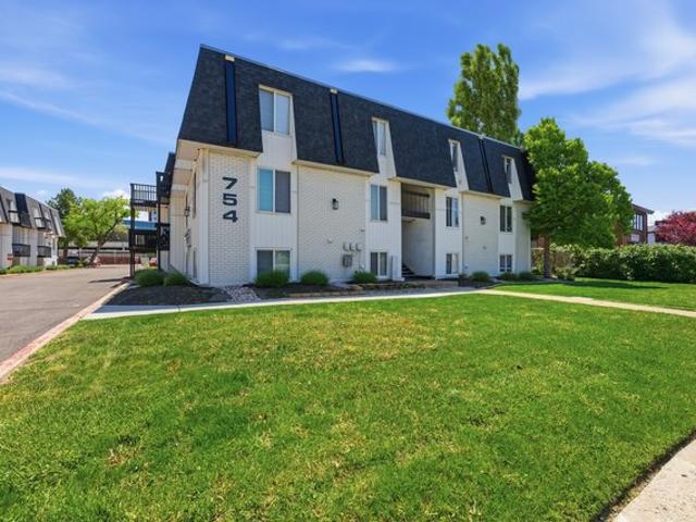 Condo for sale in Millcreek, Utah